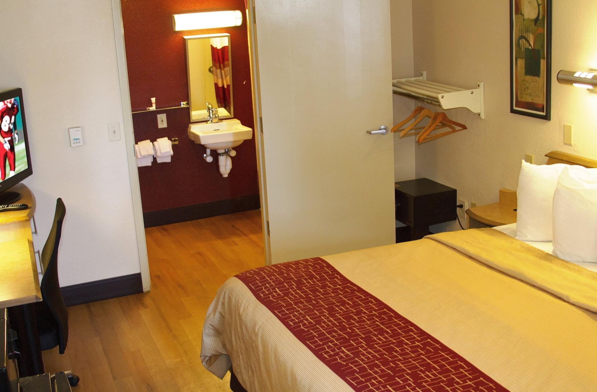 Red Roof Inn Princeton - Ewing Лоуренсвілл Екстер'єр фото