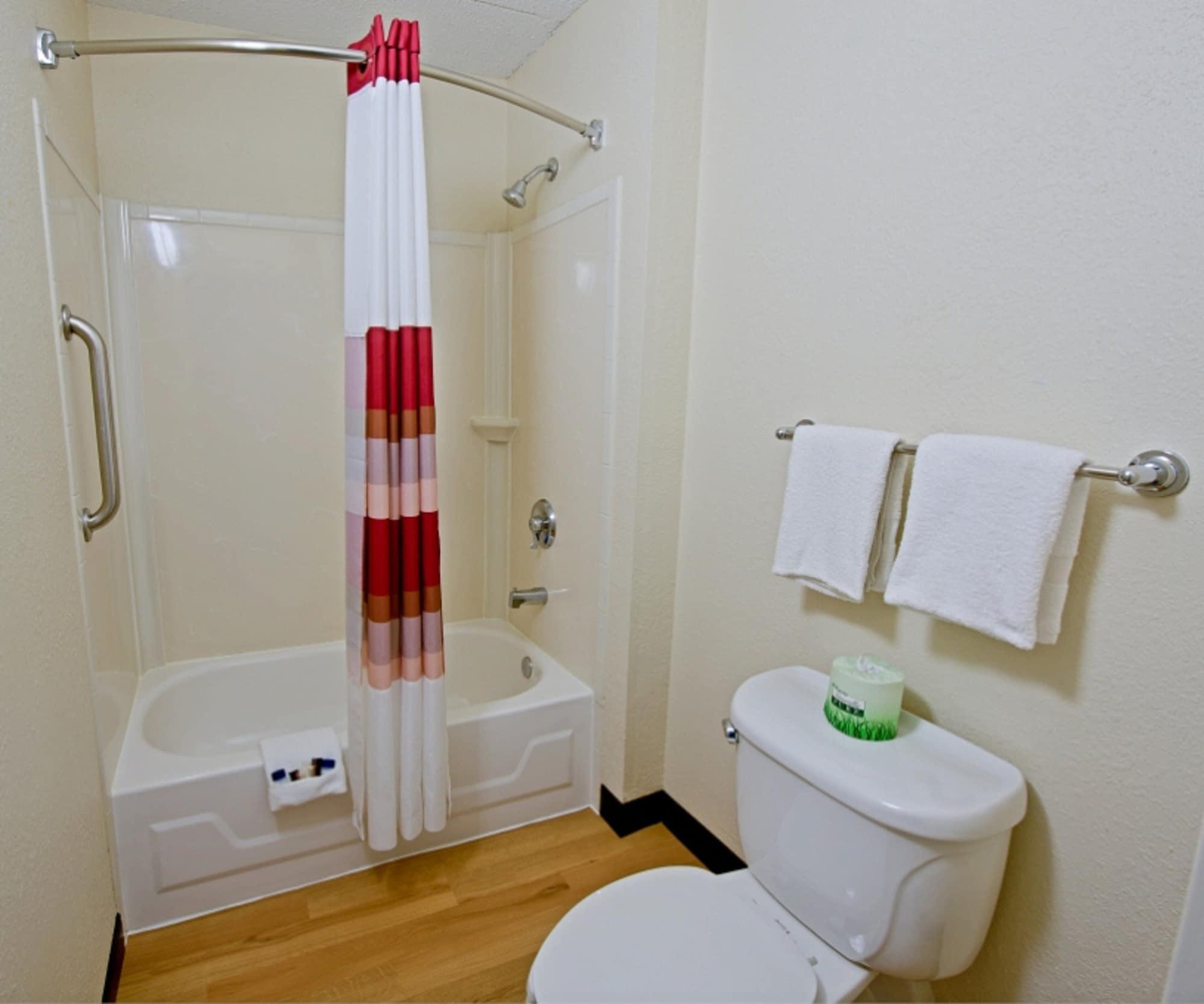 Red Roof Inn Princeton - Ewing Лоуренсвілл Екстер'єр фото